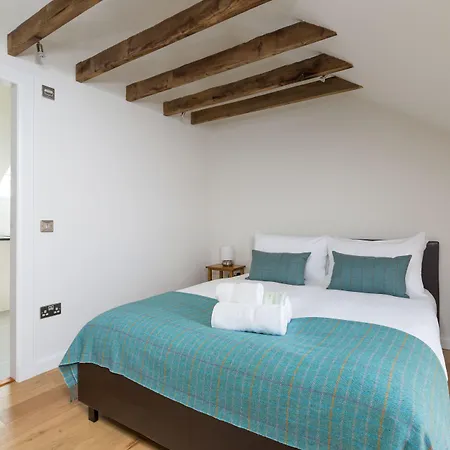 Joivy Trendy 1-Bedroom Main Door House In New Town-3