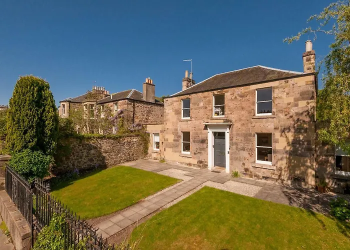 The Lochside House Residence